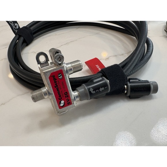 CommScope‎ SV-2G 2-way Digital Cable Coaxial Splitter 5-1000mhz Xfinity - Picture 1 of 10
